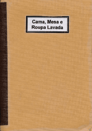 Cama, mesa e roupa lavada
